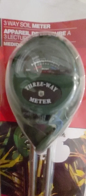 SoilSense 3-in-1 soil meter used by j***r, a verified buyer, in a real houseplant
